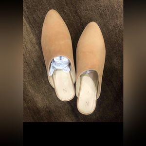 Nisolo Muriella mules size 9